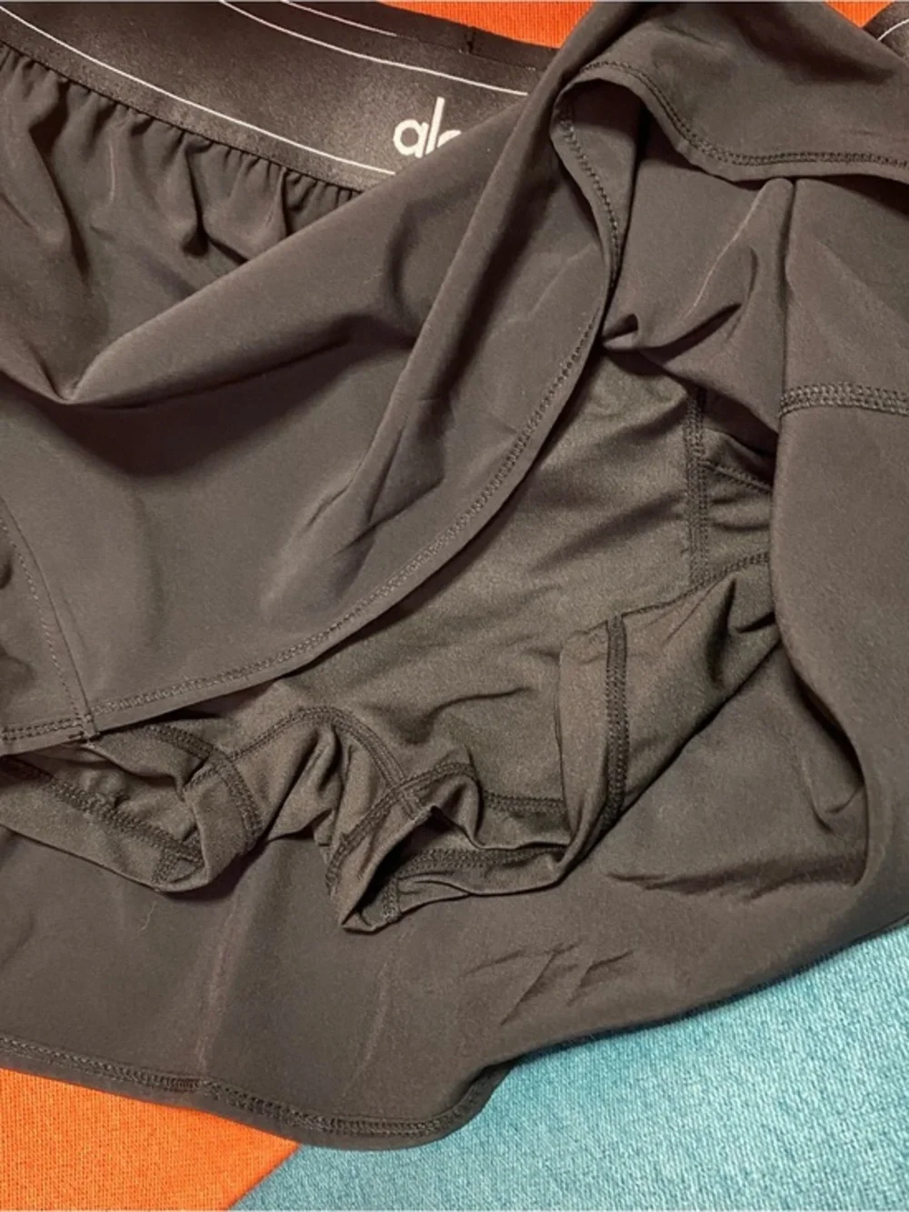 ALO Yoga Black Athletic Shorts with Elastic Logo Waistband